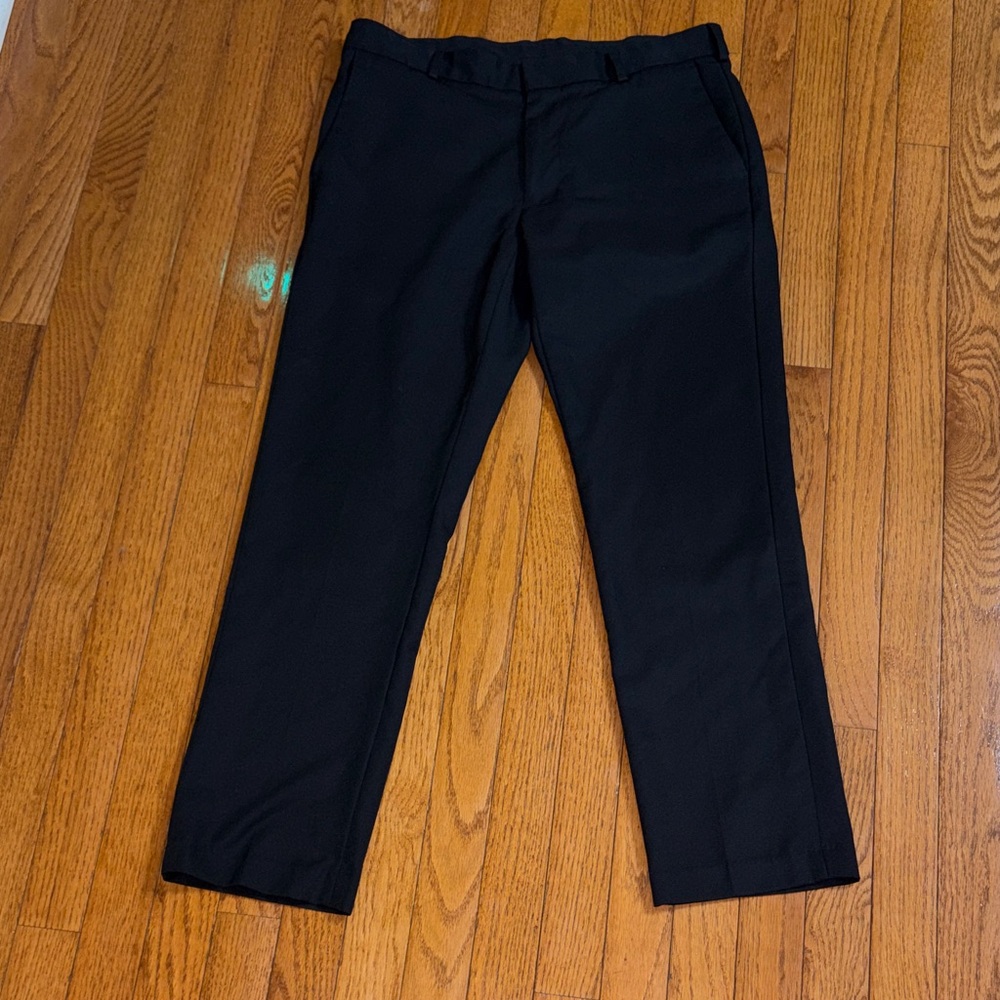 Van Heusen Classic Black Men's Dress Pants